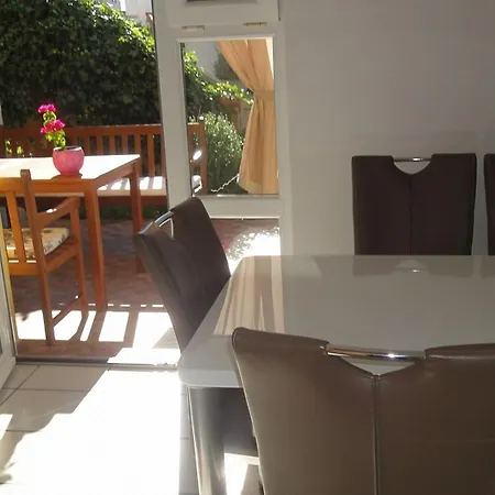 Apartments Tomic Vodice Room photo