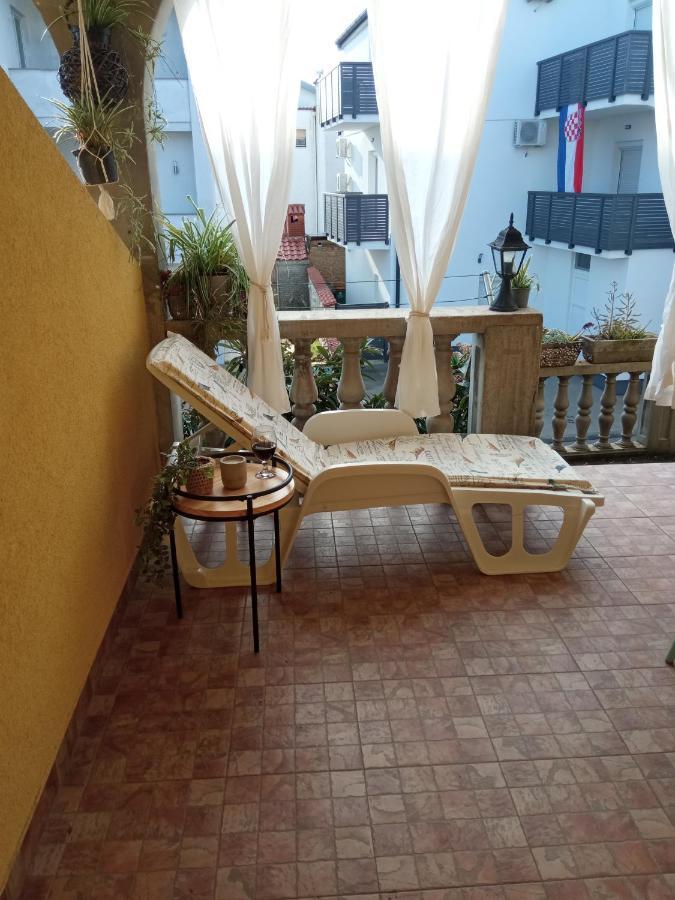 Apartment Tomic Vodice