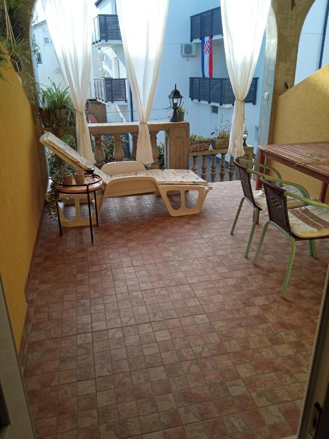 Tomic Apartment Vodice