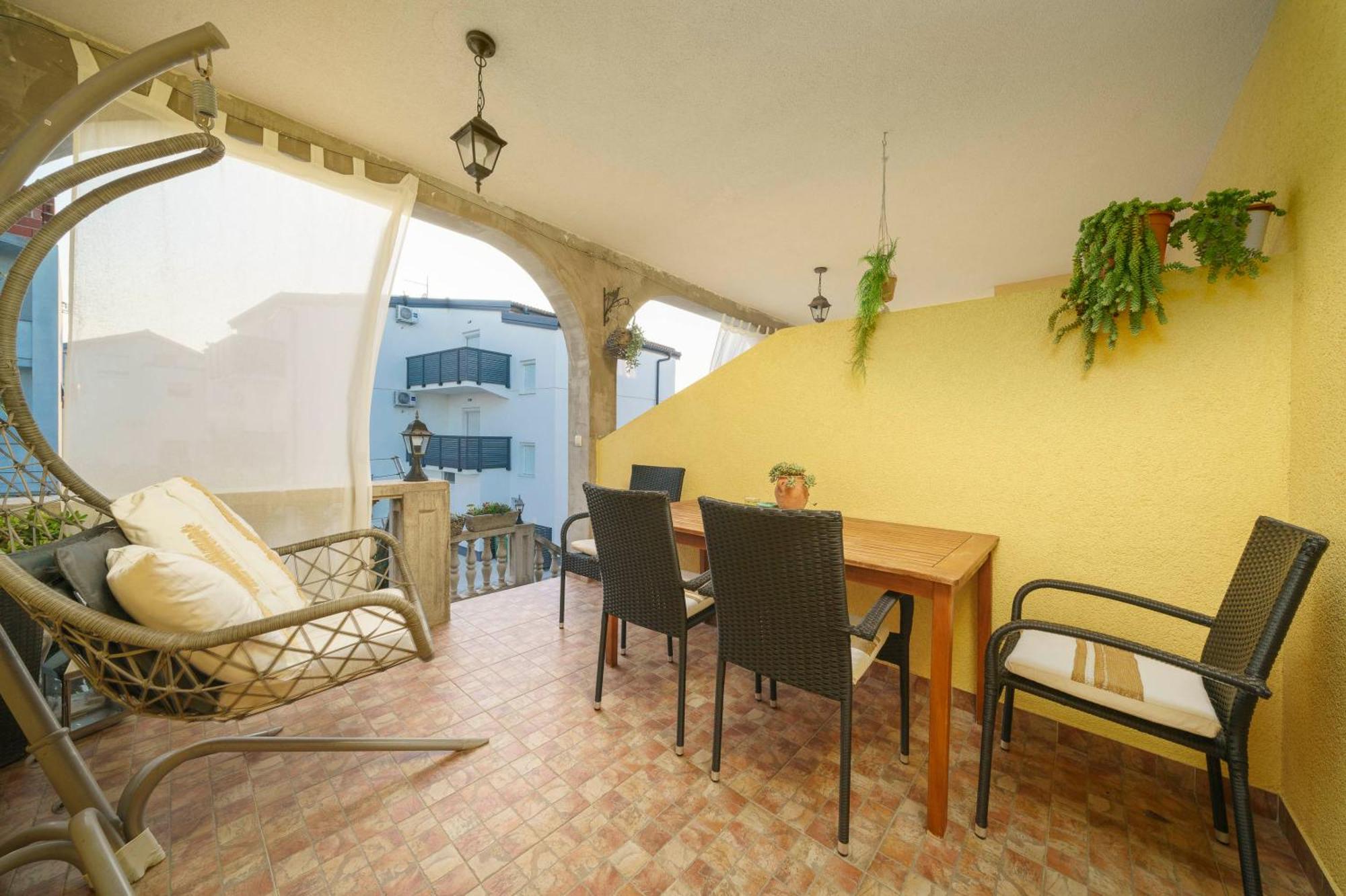 Apartment Tomic *