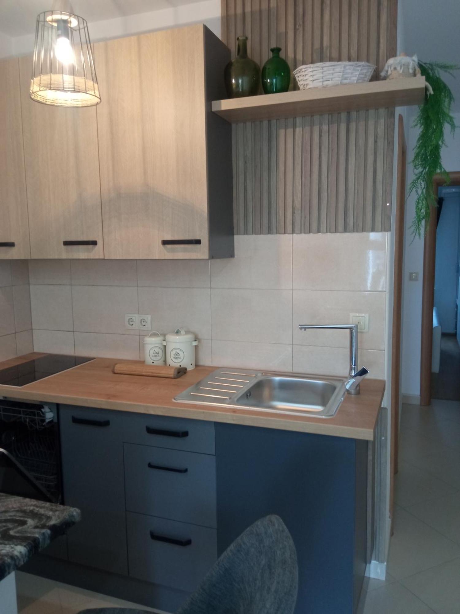 Tomic Apartment *